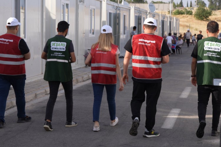 SEFERBERLİK RUHUYLA YARALARI SARMAYA DEVAM