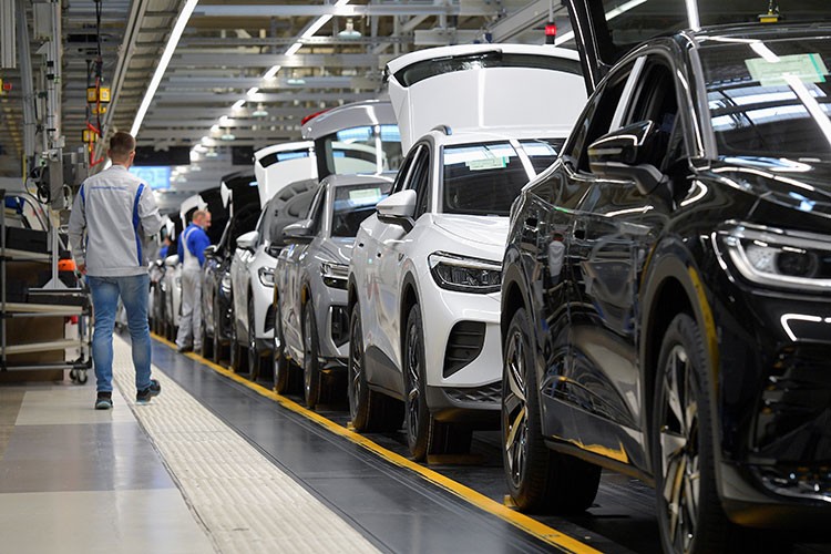 AB'de yeni otomobil satışları yüzde 5,3 arttı