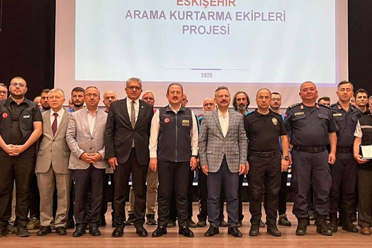Eskişehir OSB'de kurtarma ekiplerine sertifika verildi