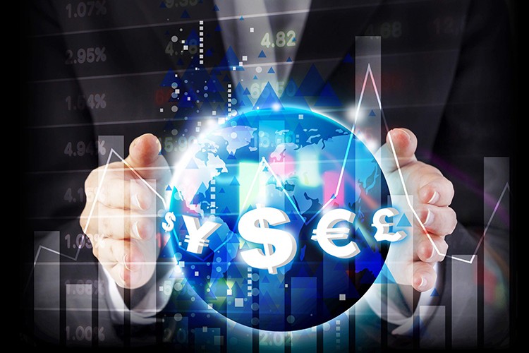 Malı pahalıya alıp ucuzdan satıyoruz