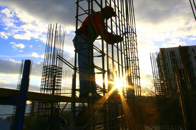 Sektör temsilcileri kentsel dönüşüm ve konut arzını hızlandıracak yeni çalışmayı değerlendirdi
