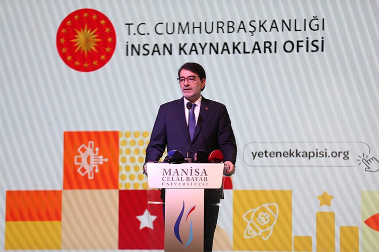 Ege Bölgesi Kariyer Fuarı, Manisa'da açıldı