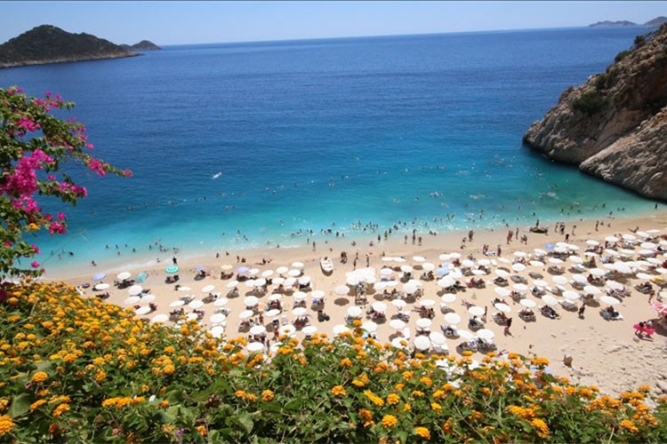 Türkiye'nin turizm geliri yüzde 3,9 arttı