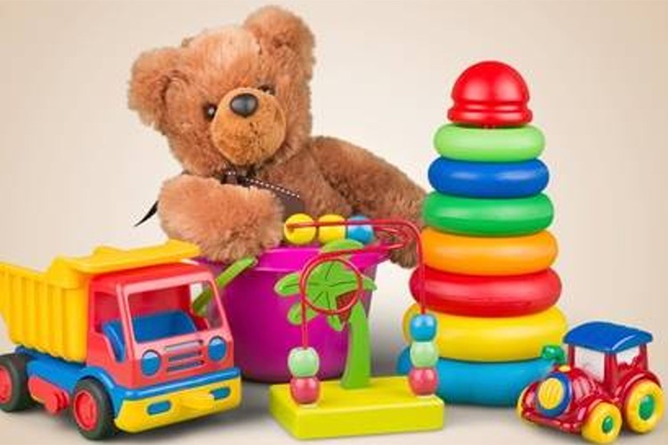 Oyuncak gözetim altında