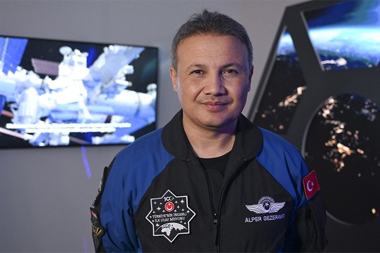 Türkiye'nin İHA'ları uluslararası toplantıların gündeminde