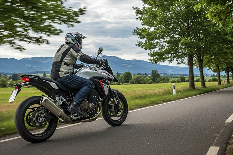 Dünya genelinde motosiklet kullanımı sıkı kurallara tabi