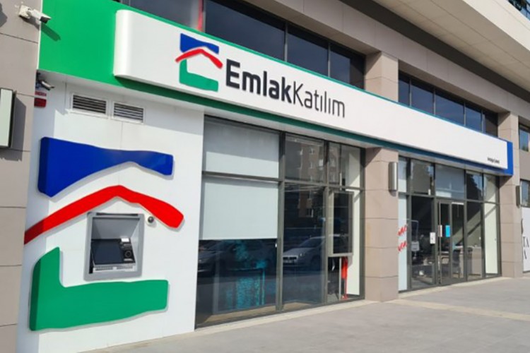 Emlak Katılım Bankasına kredi ve banka kartı izni