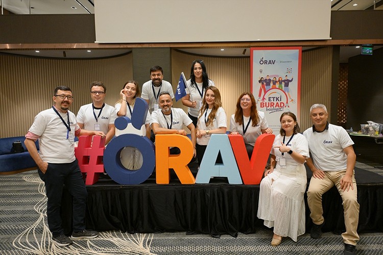 ÖRAV'dan öğretmenlere mesleki ve kişisel gelişim desteği