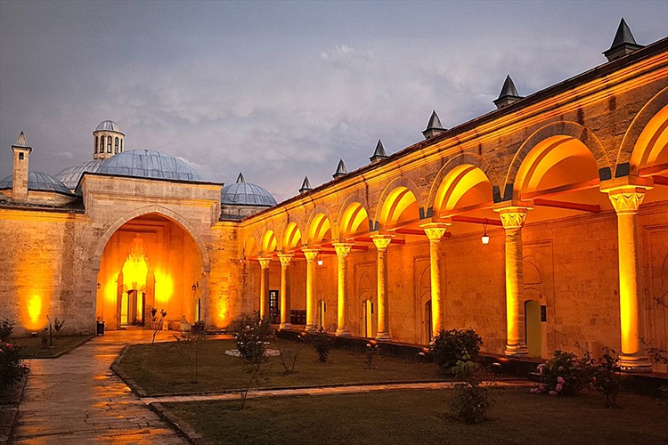 Sağlık Müzesi geceleri de ziyaretçilerini ağırlayacak