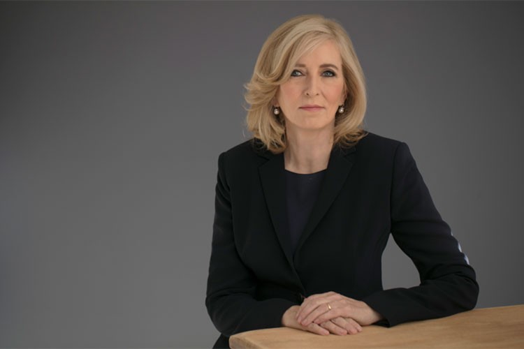 O'Reilly, AB Komisyonunun şeffaflığının kötüleştiğini söyledi