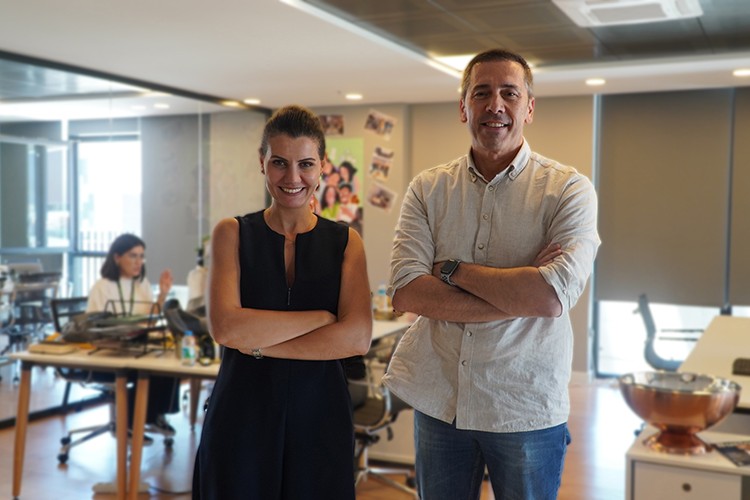 Helpstips'te güçlü işbirliği