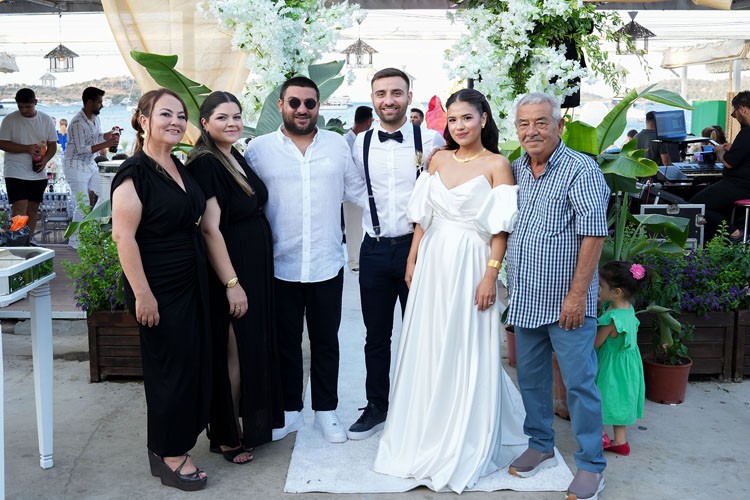 Hoca'nın mutlu günü