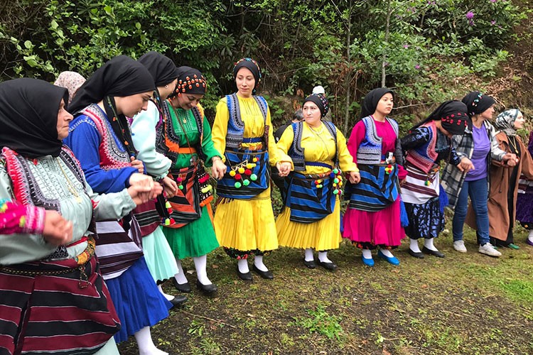 Acısu Hıdırellez Kültür ve Bahar Bayramı Şenliği" düzenlendi