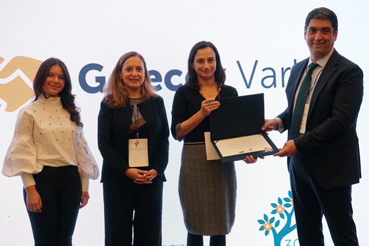 Gelecek Varlık'a "Kadınlarla Güçlendirilmiş Yönetim Kurulları' ödülü