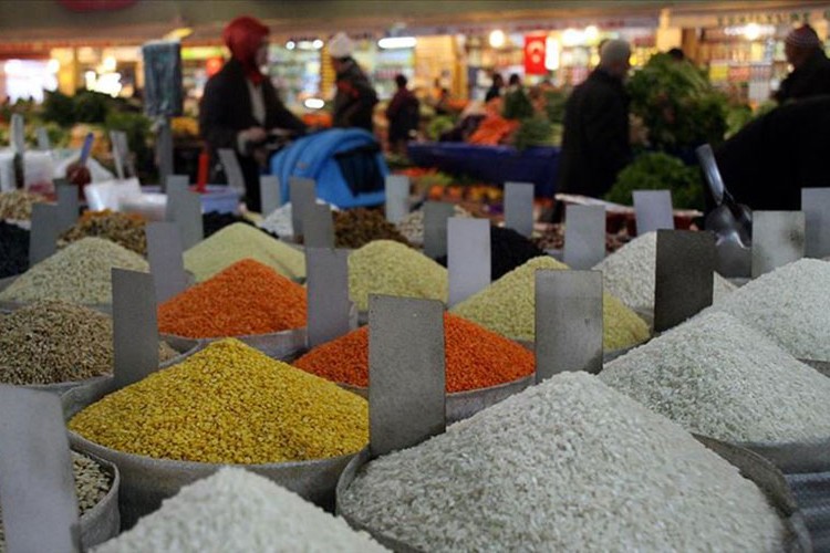 "Gıda fiyatları normalin üstünde arttı"