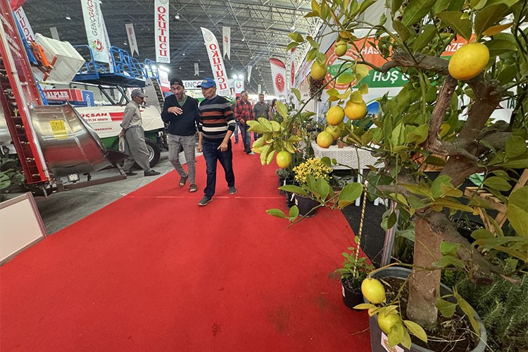 Tarım ve Sera-Bahçe Fuarı devam ediyor