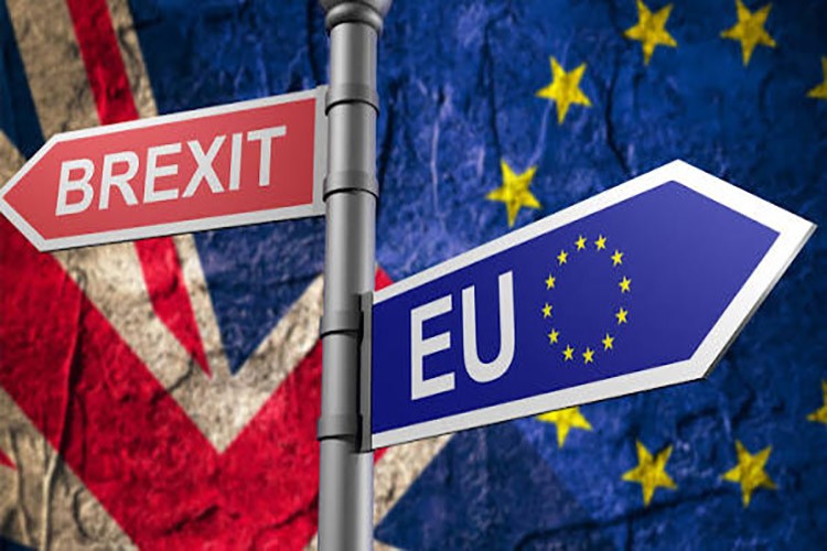 Brexit, İngiltere'ye bir trilyon sterlinlik kayıp yaşattı