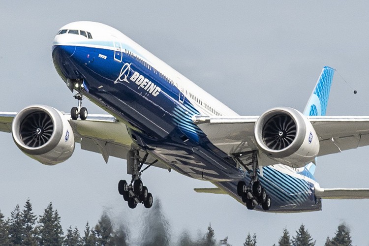 "Boeing 777X" gelecek yıl piyasada