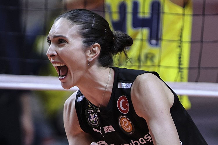 Eczacıbaşı Dynavit, Naz Aydemir Akyol'la devam ediyor