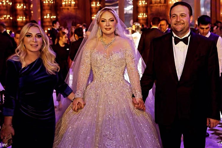 Görkemli düğünün özel konuğu