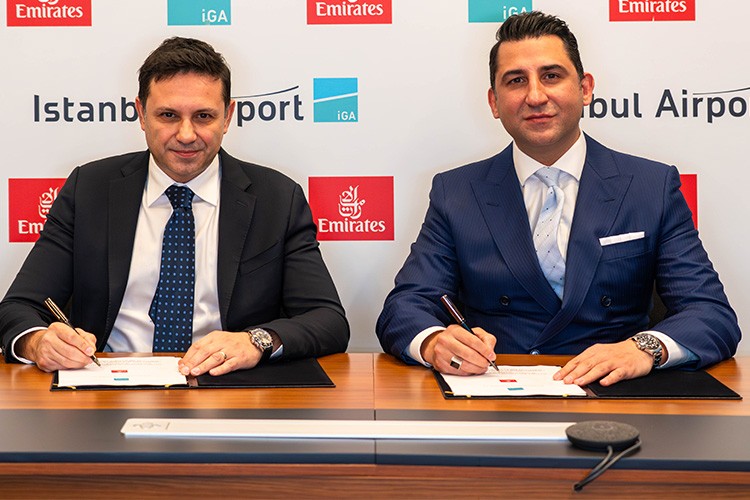 Emirates Yolcularına Özel Lounge Deneyimi