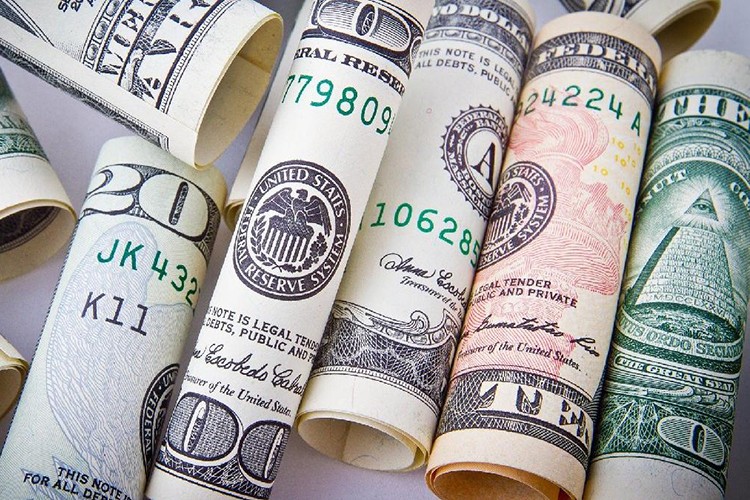 84 bin Dolar milyoneri var