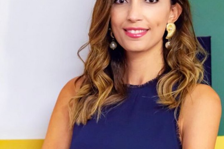 Geleceğin Moda Alışverişinde Devrim: Sürdürülebilirlik ve Yapay Zeka ile Tanışın
