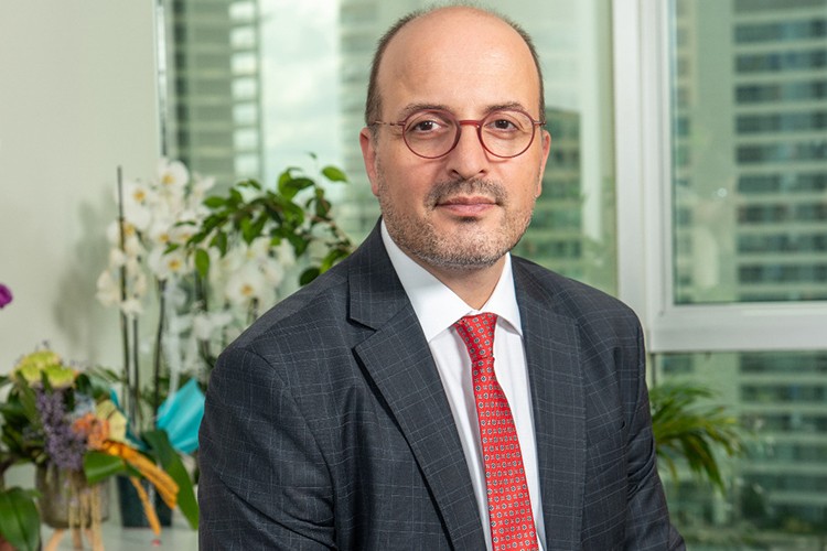 Türk Reasürans'ta bayrak değişimi