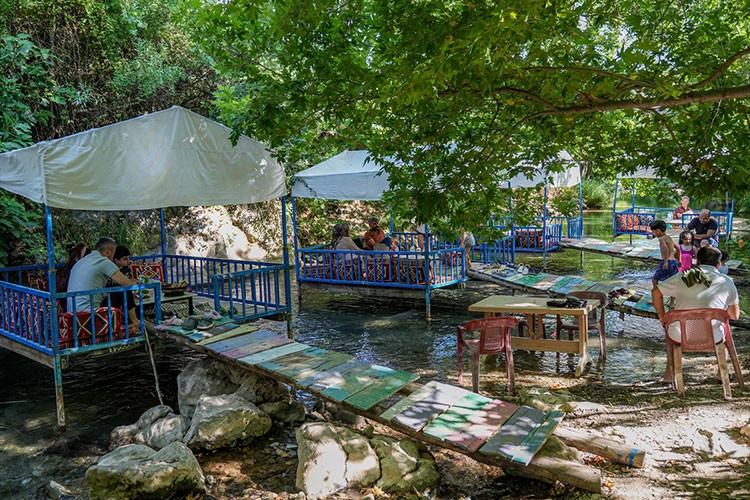 Diyarbakır'ın Çermik ilçesi doğal serinlik arayanların gözdesi