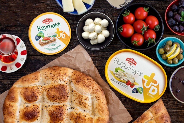 Ramazan'ı az tuzlu peynirlerle daha sağlıklı geçirin