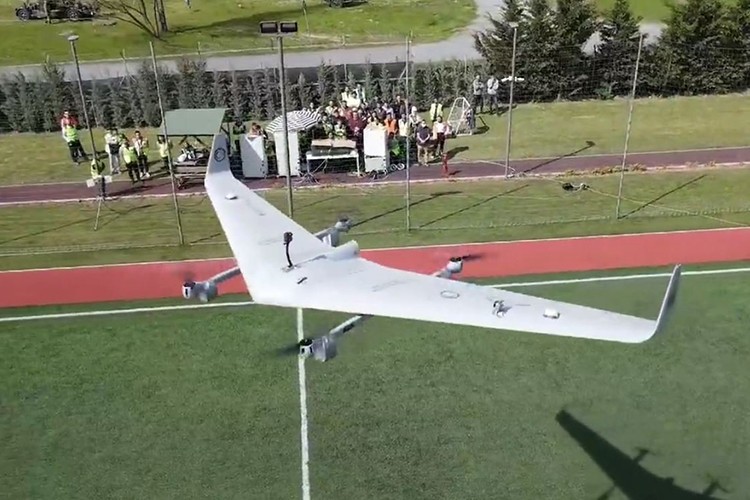 Bayraktar DİHA'ya 4,5 kiloluk yerli ve milli motor