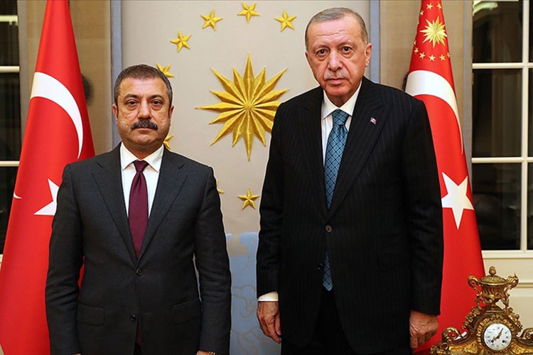 5 saat süren ekonomi zirvesinde ne görüşüldü?