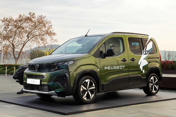 Stellantis 2025'i AB30'da ikinci sırada tamamladı