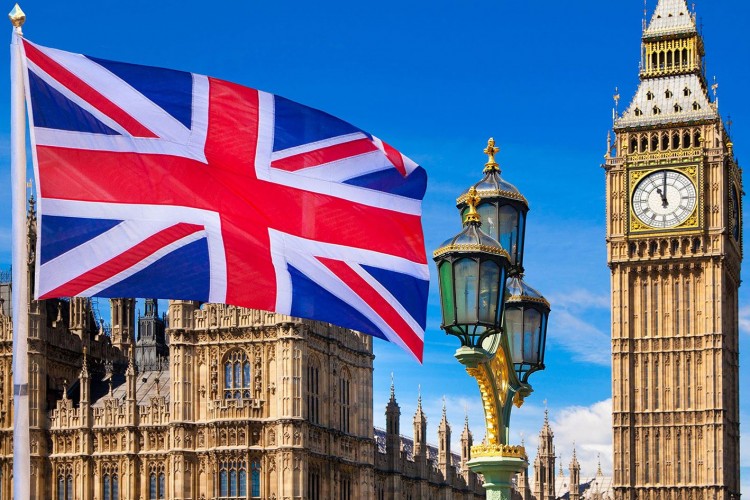 İngiltere'de perakende satışları geriledi