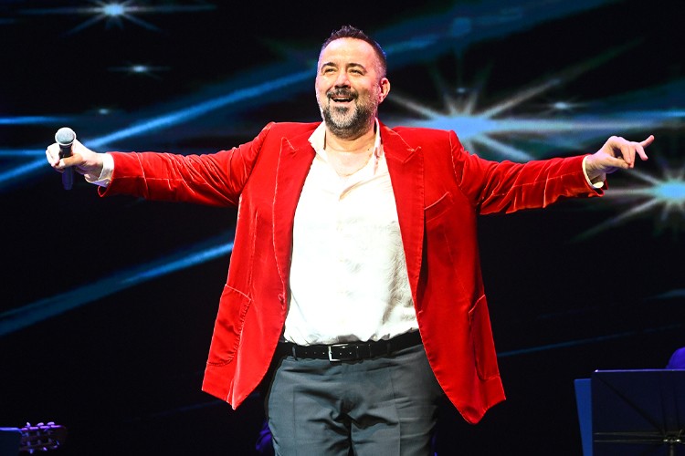 Ata Demirer'in konser maratonu başlıyor