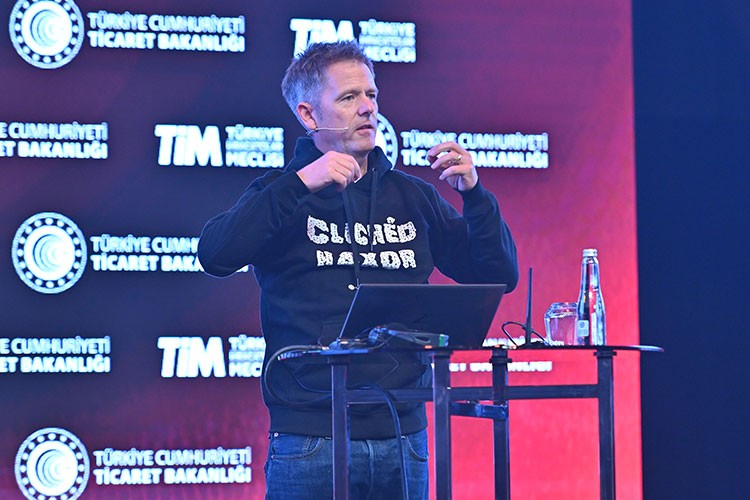 tik hacker Ken Munro, dijital saldırılardan korunmanın yollarını anlattı