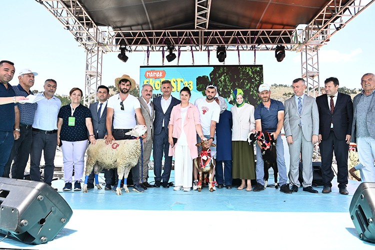 Mamak'ta Festival Rüzgarı Esti