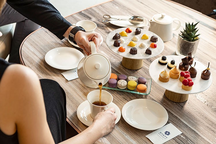 Hyatt Dolu Çay Saati