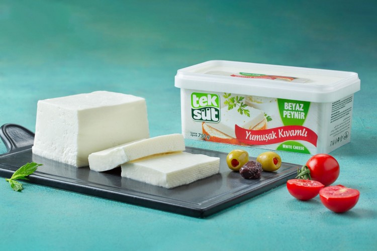 Sahurda peynir, iftarda yoğurt