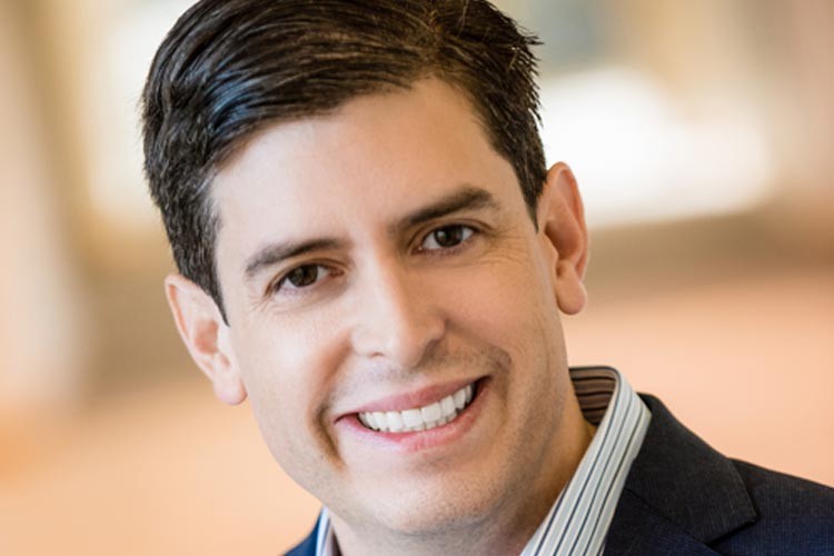 Dell PowerEdge Sunucular, Veri Merkezinden Uç Noktaya İş Yüklerini Destekliyor