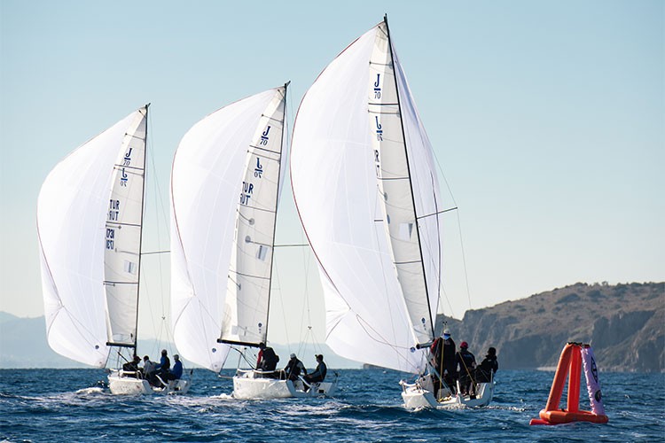 Kuşak ve Yol Uluslararası Yelken Yarışları İstanbul'da başladı