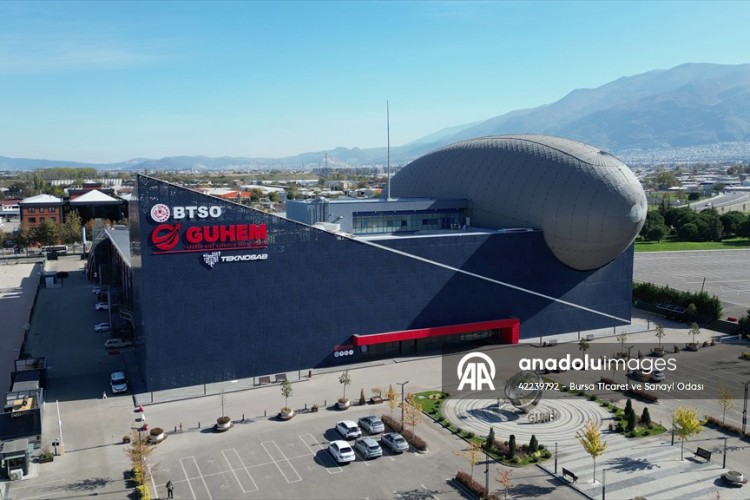 Bursa'da uzaya uzanan eğitim yolculuğu için geri sayım başladı