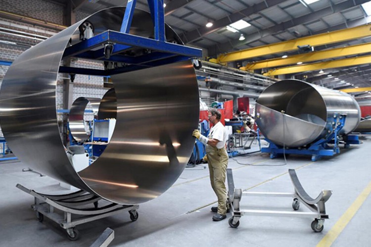 Almanya'da 390 milyarlık üretim kaybı