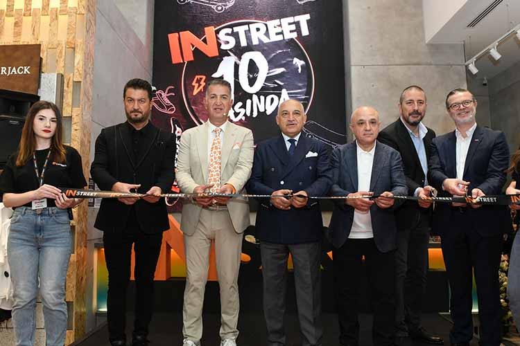 İş Dünyası ve Cemiyet Hayatı açılışta buluştu