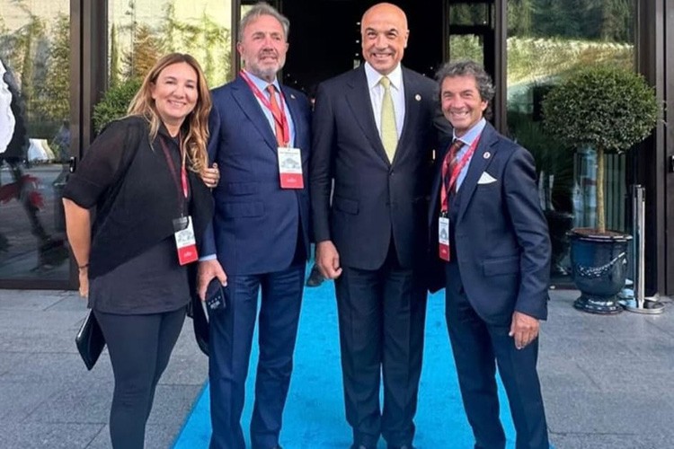 Açılış töreninde buluştular