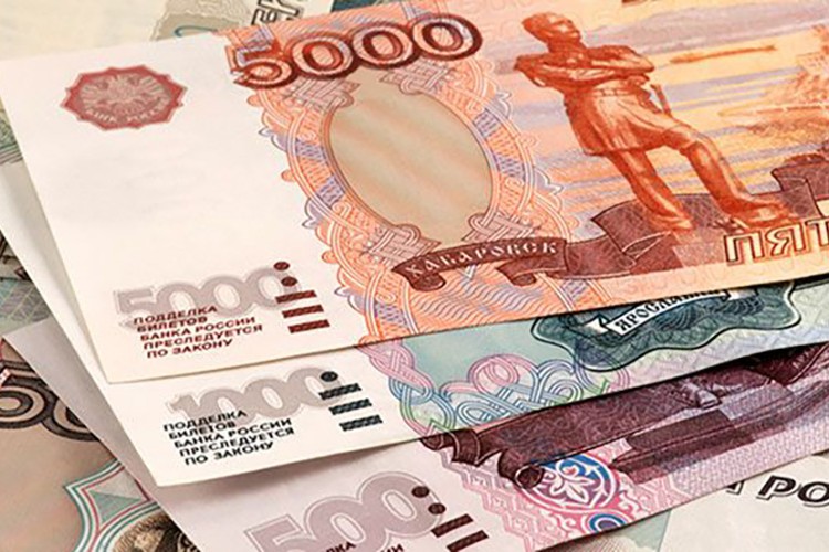 Ruble düşüşe geçti