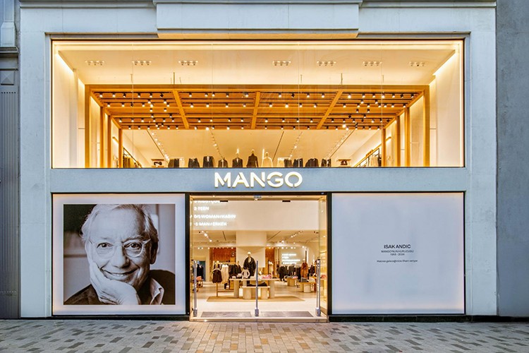 Mango, kurucusu İsak Andiç'i vefatının birinci yıl dönümünde anıyor