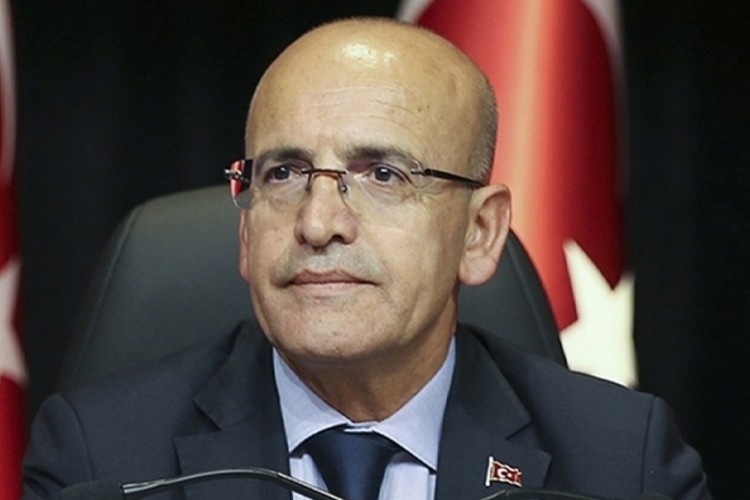 Bakan Şimşek, OECD Bakanlar Konseyi Toplantısı için Paris'e gitti