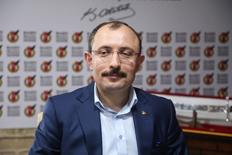 "Herkesin ticari kurallara uyması gerekir"