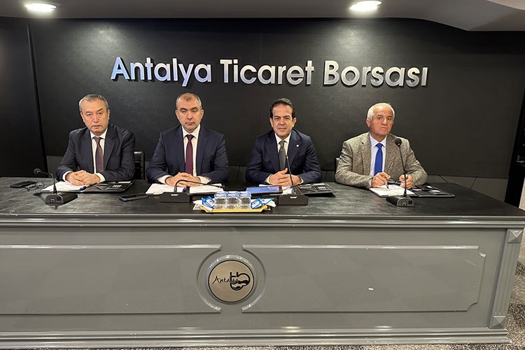 Antalya Ticaret Borsasında işlem hacmi 17 milyar lirayı aştı